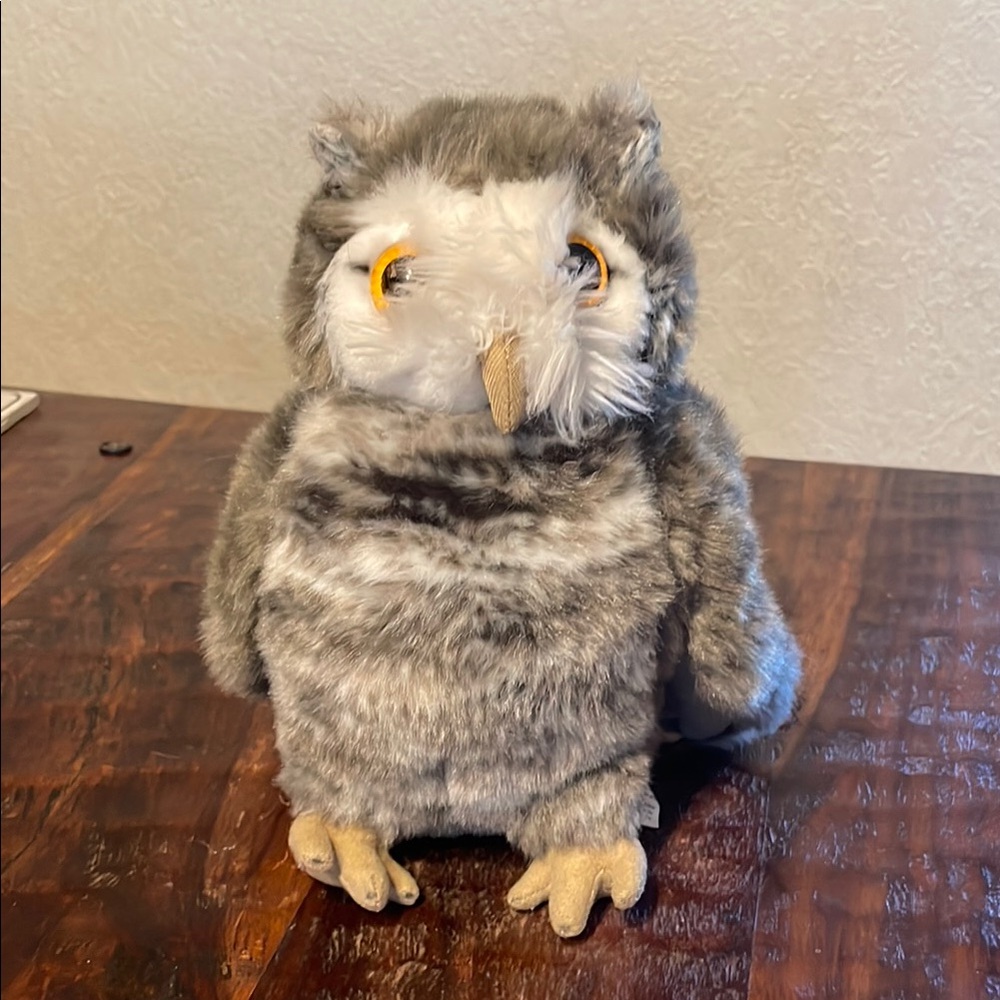 Wizarding World of Harry Potter- Gray and White Plush Owl Toy
